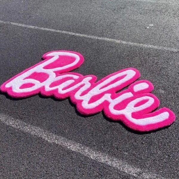 هاند ميد لتجديد وتغير ديكور غرف النوم والأطفال والليفنج Barbie سجادة