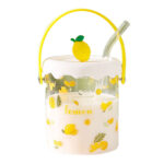 ⁦مج زجاجي للعصائر والمشروبات الدافئة 450 ملي بيد وغطاء سيليكون مع شاليموه باشكال فواكه مختلفة⁩ - الصورة ⁦4⁩