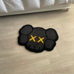 ⁦هاند ميد لتجديد وتغير ديكور غرف النوم والأطفال والليفنج KAWS Face سجادة⁩ - الصورة ⁦2⁩