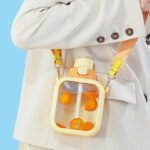 زمزمية مدرسية للاطفال 700 ملي بشاليموه لسهولة الشرب وحزام كروس لسهولة الحمل