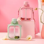 زمزمية مدرسية للاطفال 700 ملي بشاليموه لسهولة الشرب وحزام كروس لسهولة الحمل - الصورة 9