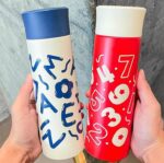 ⁦مج حراري استانليس ستيل 450 ملي للحفاظ علي حرارة المشروبات اطول وقت بتصميم ارقام وحروف بيد⁩ - الصورة ⁦4⁩