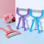 ⁦أداة يدوية أمنة لإزالة شعر الوجه والجسم من الجذور بديلة للفتله عملية وسهلة الأستخدام⁩ - الصورة ⁦4⁩