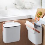 باسكت قمامة يعلق علي الدرف لتوفير مساحة للمطابخ والحمامات بلزق دبل فيس قوي وغطاء ويد من ايكوكو