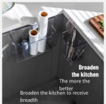 ⁦باسكت منظم وحامل لادوات المطبخ وعلب التوابل والمناديل يعلق علي درف المطبخ اكليريك شفاف⁩ - الصورة ⁦6⁩