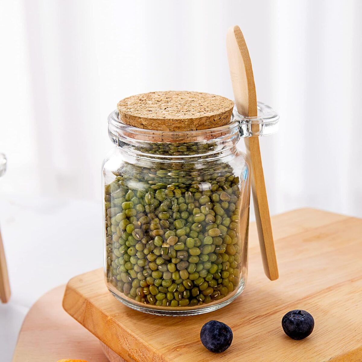 ⁦برطمان زجاج 50 ملي لحفظ وتخزين التوابل والزعفران والمستكة بغطاء شكل خشبي ومعلقة لسهولة الأستخدام⁩ - الصورة ⁦1⁩