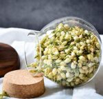 ⁦برطمان زجاجي 500 ملي حافظ للتوابل والمكسرات وقطن الميكب والاذن متعدد الاستخدام بغطاء محكم الغلق⁩ - الصورة ⁦3⁩