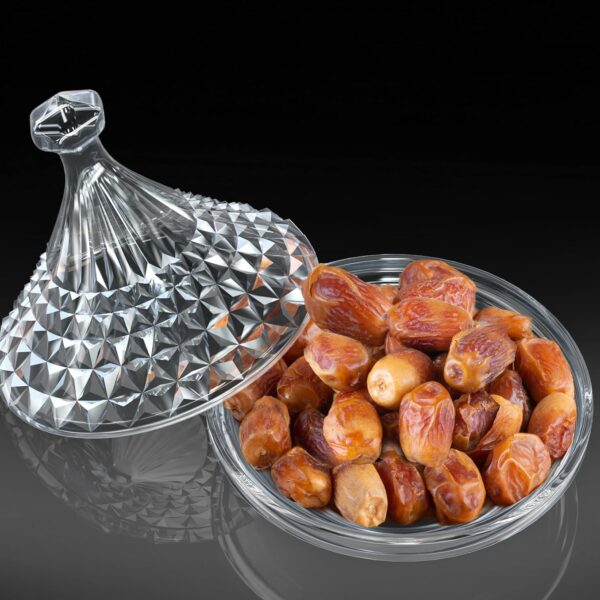 تمرية زجاج منقرش بغطاء لحمل وحفظ وتقديم التمر والمكسرات للضيوف بشكل شيك