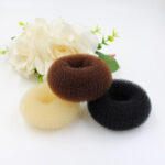 ⁦توكة الكحكة الاسفنجية لعمل فوليوم للشعر بسهولة وبشكل طبيعي⁩ - الصورة ⁦2⁩