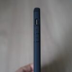 ⁦جراب ايفون سيليكون شفاف بزخارف وإطار باللون الاسود لحماية الموبايل والكاميرا من الخدوش والصدمات⁩ - الصورة ⁦3⁩