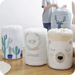 حافظة لتخزين البطاطين والملايات 45 * 85 سم