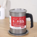 ⁦حافظة زيت القلي مع صفاية لأستعمال الزيت أكثر من مره بغطاء ومقبض مريح 1.4 لتر⁩ - الصورة ⁦9⁩