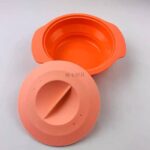 ⁦حلة الميكرويف السيليكون لحفظ وتسخين الطعام بيد وغطاء للحفاظ علي المحتويات⁩ - الصورة ⁦2⁩