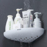 ⁦رف ركنة لتنظيم وحمل ادوات الحمام كالشامبو والشاور بفتحة لتصريف المياه ولزق دبل فيس قوي ايكوكو⁩ - الصورة ⁦4⁩