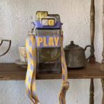 ⁦زجاجة اكس اوه للمياه والعصائر بطريقتين شرب مع حزام حمل كروس 520 ملي⁩ - الصورة ⁦15⁩