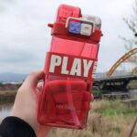 ⁦زجاجة اكس اوه للمياه والعصائر بطريقتين شرب مع حزام حمل كروس 520 ملي⁩ - الصورة ⁦16⁩