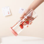 ⁦زجاجة ديتوكس بشاليموه لتقطيع الخضروات والفواكه منفصلة عن المياه لصحة افضل⁩ - الصورة ⁦5⁩