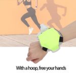 ⁦زجاجة مياه رياضية للمعصم 200 ملي للشرب اثناء الجري والتمرين⁩ - الصورة ⁦2⁩