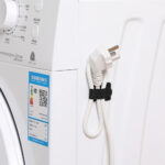 ⁦سكوتش مجمع ومنظم للأسلاك والكابلات بلزق دبل فيس للتثبيت علي الحائط والمكتب⁩ - الصورة ⁦2⁩