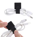 ⁦سكوتش مجمع ومنظم للأسلاك والكابلات بلزق دبل فيس للتثبيت علي الحائط والمكتب⁩ - الصورة ⁦3⁩