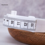 ⁦شريط قياس مازورة بزرار أتوماتيك للسحب التلقائي لقياس الجسم والقماش والسجاد⁩ - الصورة ⁦5⁩