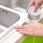 ⁦شريط لاصق مانع لجميع أنواع التسريب للحوض و البانيو والتواليت⁩ - الصورة ⁦5⁩