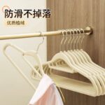 ⁦شماعة ملابس قطيفة للحفاظ علي الملابس 5 قطع⁩ - الصورة ⁦6⁩