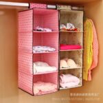 ⁦شماعة ومنظم وتربروف 4 أرفف للملابس والأحذية والشنظ داخل الدولاب⁩ - الصورة ⁦2⁩