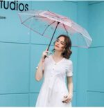 شمسية شفافه بورود ورديه مبهجة للحماية من المطر قابله للطي لسهولة الحمل في الشنط - الصورة 10