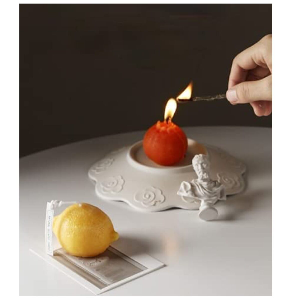 ⁦شمعة برتقالة معطرة للزينة وإضافة أجواء رومانسية⁩ - الصورة ⁦2⁩