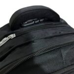 ⁦شنطة ظهر وتربروف مبطنه من الداخل لحماية اللابتوب برقم سري ووصلة يو اس بي للدراسة والعمل⁩ - الصورة ⁦2⁩