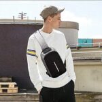 ⁦شنطة كتف رجالي برقم سري للحماية من السرقه ووصلة يو اس بي وتربروف⁩ - الصورة ⁦4⁩