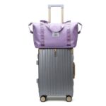 ⁦شنطة وتربروف بجزء للتعليق في يد شنط السفر قابلة للطي كبيرة لتسع كافة المتعلقات الشخصية بجيوب خارجية⁩ - الصورة ⁦6⁩