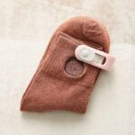 ⁦طقم 6 قطع مشبك وماسك اللحاف مع قابلية تعديل المقاس⁩ - الصورة ⁦6⁩