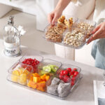 ⁦طقم تسالي اكليريك 4 قطع بغطاء دبدوب مع صينية بيد لتقديم الكاندي والمكسرات والشوكلاته بشكل شيك⁩ - الصورة ⁦6⁩