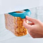 ⁦طقم علب 3 قطع حفظ الطعام والحبوب والبقوليات قابل للتعليق أسفل الرف لزيادة المساحة⁩ - الصورة ⁦4⁩