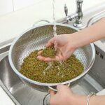 ⁦طقم مصفي استانلس 3 قطع بيد لغسل الخضروات والفواكه⁩ - الصورة ⁦2⁩