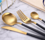 ⁦طقم معالق وشوك وسكاكين جولد أنيق ٢٤ قطعة اسود مثالي للعزومات⁩ - الصورة ⁦4⁩