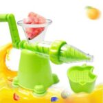 ⁦عصارة فواكه يدوية للبرتقال والبطيخ والتفاح باكواب شفط لضمان الثبات بكوب ومصفاه⁩ - الصورة ⁦2⁩