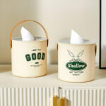 علبة مناديل شيك بيد جلد باللون البني لغرف النوم والاطفال والليفنج والمطبخ والمكتب