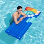 ⁦عوامة سرير كبيره للاسترخاء والاستمتاع في البحر والبسين⁩ - الصورة ⁦2⁩