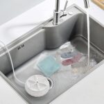 ⁦غسالة كهربائية ميني محمولة للسفر تعمل بالموجات فوق الصوتية لتنظيف الملابس والاواني بوصلة يو اس بي⁩ - الصورة ⁦2⁩