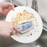 ⁦فرشة بخزان صابون وليفة مواعين لتسهيل عملية غسيل الأطباق⁩ - الصورة ⁦6⁩