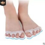 ⁦فواصل أصابع قدم سيليكون لتصحيح الشكل والمساعدة علي منع القرح والإصابات أثناء ارتداء أحذية الكعب العالي⁩ - الصورة ⁦8⁩