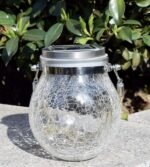 ⁦كرة زجاجية مضيئة بالوان مختلفة تعمل بالطاقة الشمسية لإضاءة وتزيين الحدائق⁩ - الصورة ⁦9⁩