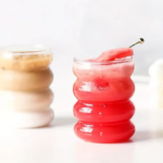 ⁦كوباية 350 ملي متدرجة لشرب وتقديم العصائر والنسكافيه والايس كوفي من الزجاج الشفاف⁩ - الصورة ⁦3⁩