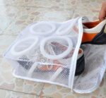 ⁦كيس حماية الأحذية أثناء الغسيل⁩ - الصورة ⁦2⁩