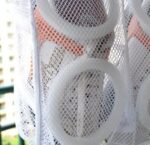 ⁦كيس حماية الأحذية أثناء الغسيل⁩ - الصورة ⁦3⁩