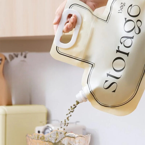 كيس لحفظ وتخزين البقوليات كالأرز والمكرونة والكورن فليكس بغطاء محكم الغلق قابل للغسيل لإعادة الأستخدام بيد