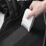 ⁦لمامة ميني لإزالة الوبر والشعر من الملابس والسجاد والمفروشات⁩ - الصورة ⁦2⁩